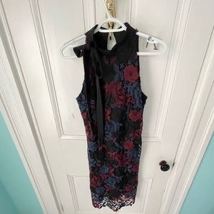 NWT! Sam Edelman floral lace sheath dress. Size 2